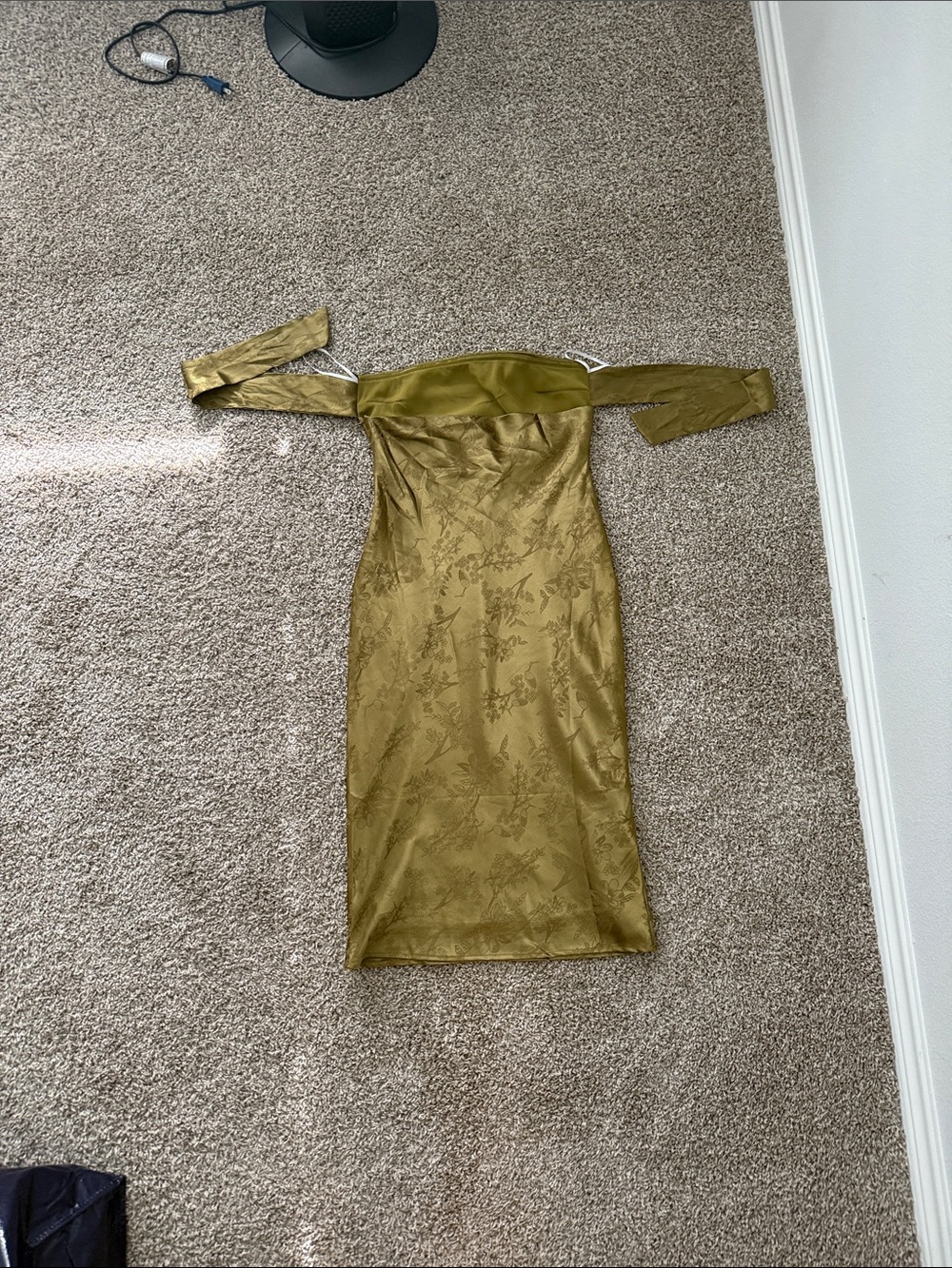 Lulus impressive favorite olive jacquard strapless midi dress